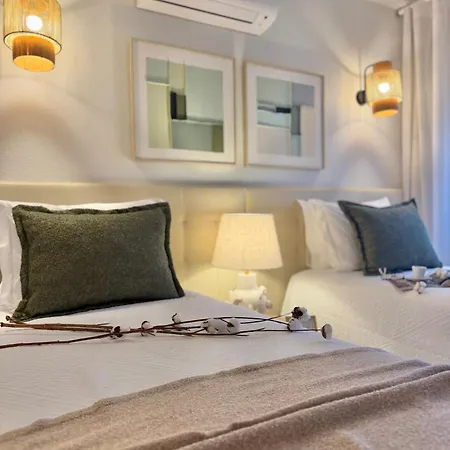 Do Atlantico Apartment *